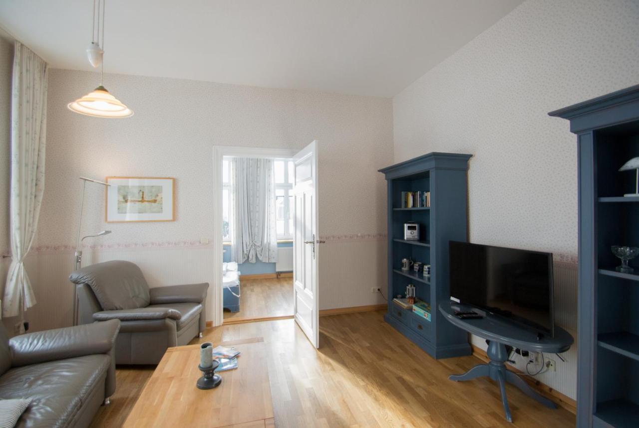 Haus Borgwardt Im Ostseebad Goehren 奥斯特巴德·哥伦 外观 照片
